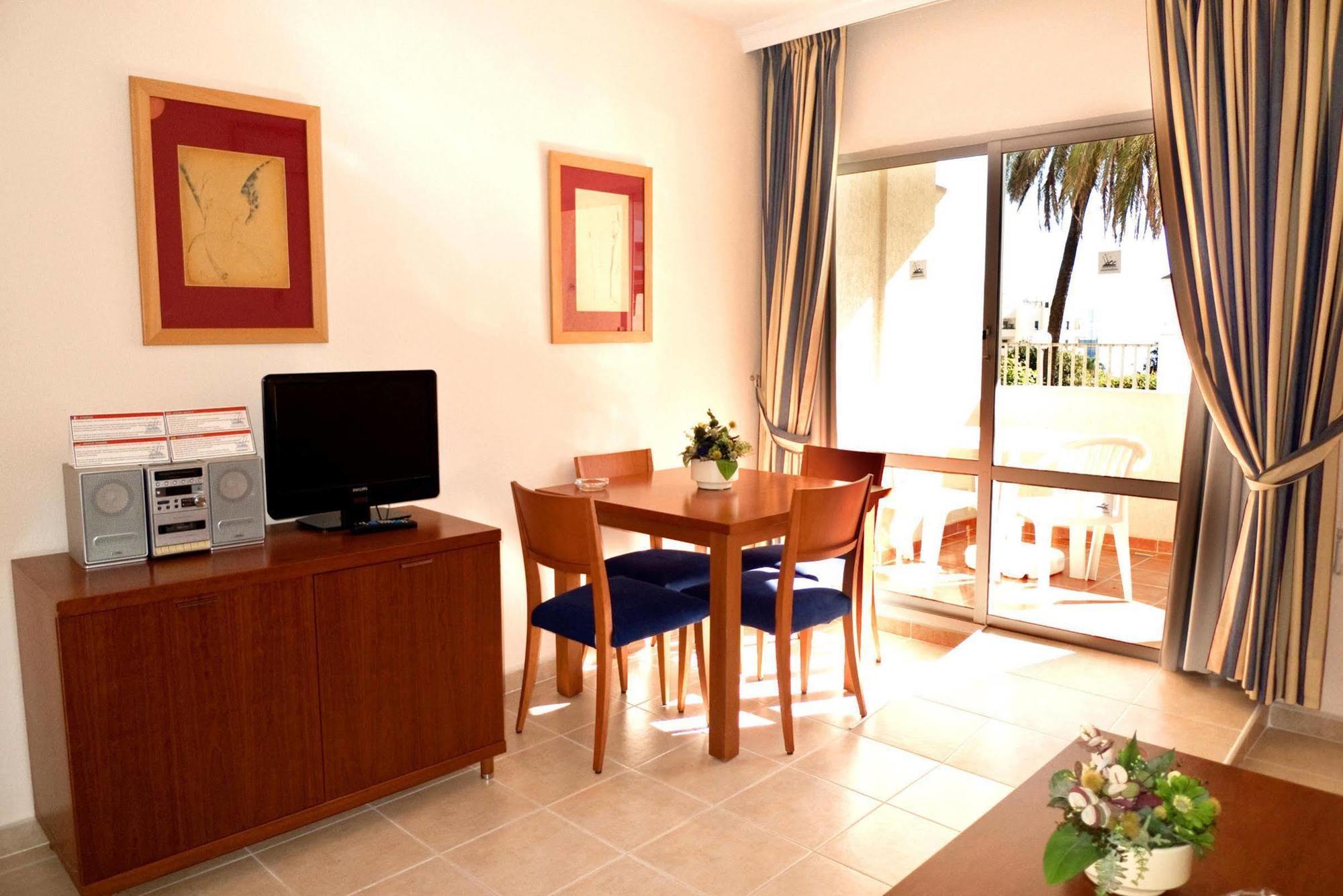 Clc Benal Beach Aparthotel เบนัลมาเดนา ภายนอก รูปภาพ