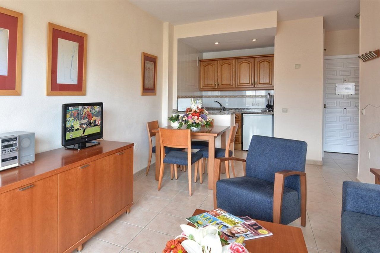 Clc Benal Beach Aparthotel เบนัลมาเดนา ภายนอก รูปภาพ